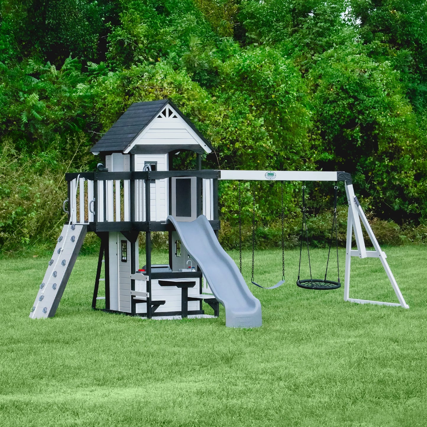 Backyard Discovery Canyon Creek Swing Set -White